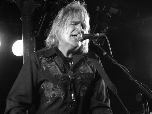 Mike Peters in Liverpool 2014. Photograph by Ian D. Hall 