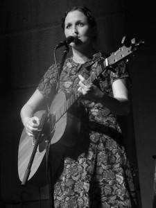 Lizzie Nunnery, Leaf, Liverpool. 2014. Photograph by Ian D. Hall