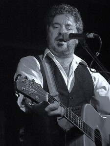 Ian Prowse of Amsterdam. The Flapper, Birmingham. Photograph by Ian D. Hall.