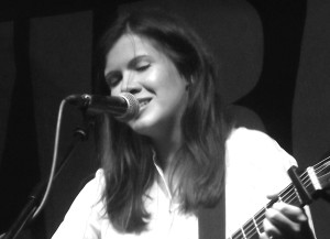Sophie Anderson at the Zanzibar in Liverpool. July 2015. Photograph by Ian D. Hall