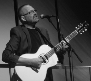 Boo Hewerdine at the Music Room, Liverpool, November 2016. Photograph by Ian D. Hall. 