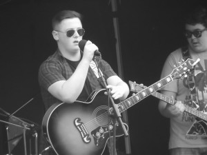 Kadence performing in Bootle, July 2016. 